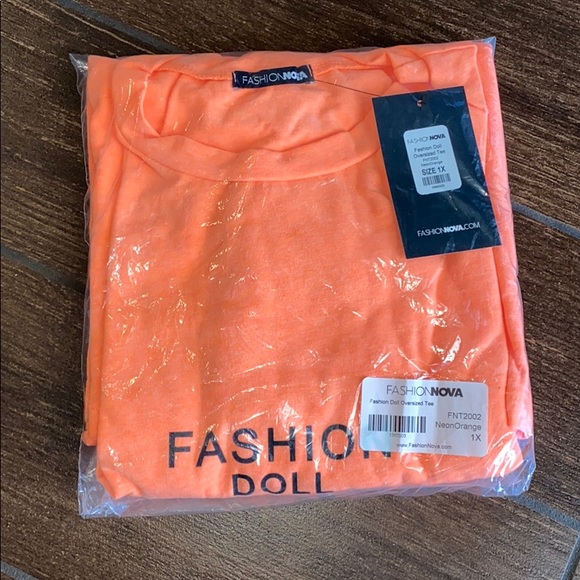FASHION NOVA OVERSIZED TEE 1X - Picture 1 of 5